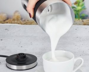 Milchschaum aus dem Milchaufsch?umer 