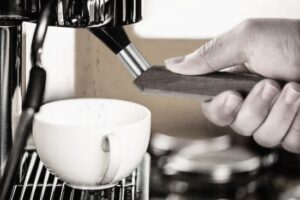 Baristapinsel im Einsatz 